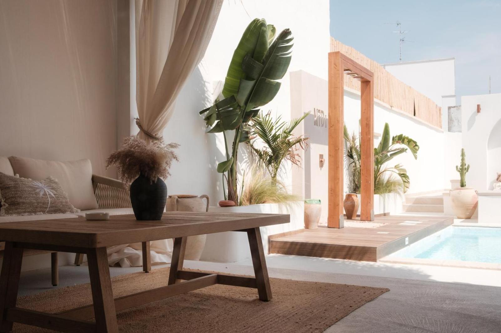 Midi Pool & Villa *